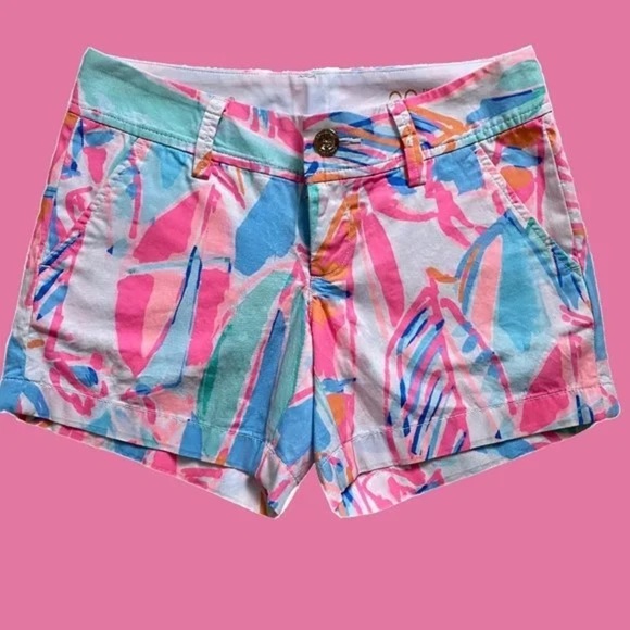 Lilly Pulitzer Pants - Lilly Pulitzer Calahan Shorts Out to Sea Print size 10
